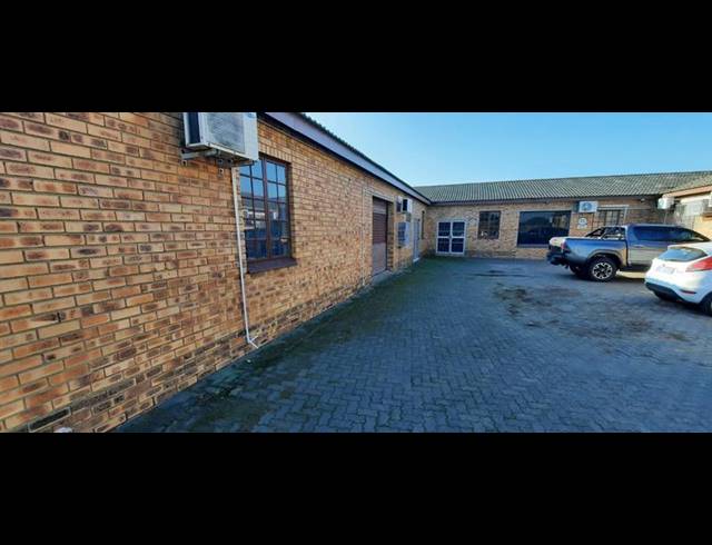 BUSINESS FOR SALE IN RICHARDS BAY CENTRAL
